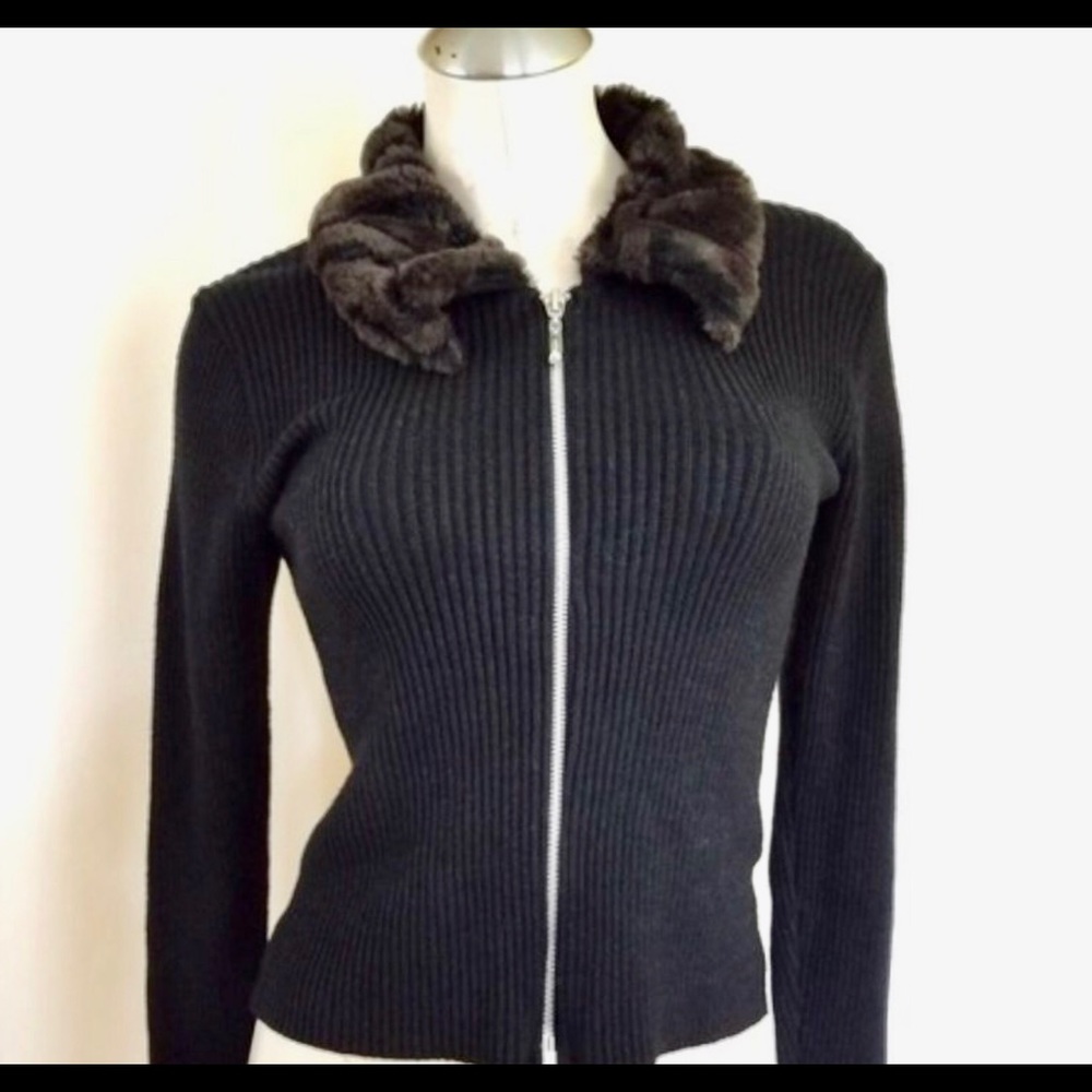 MCNY vintage fur collar zip up sweater large black